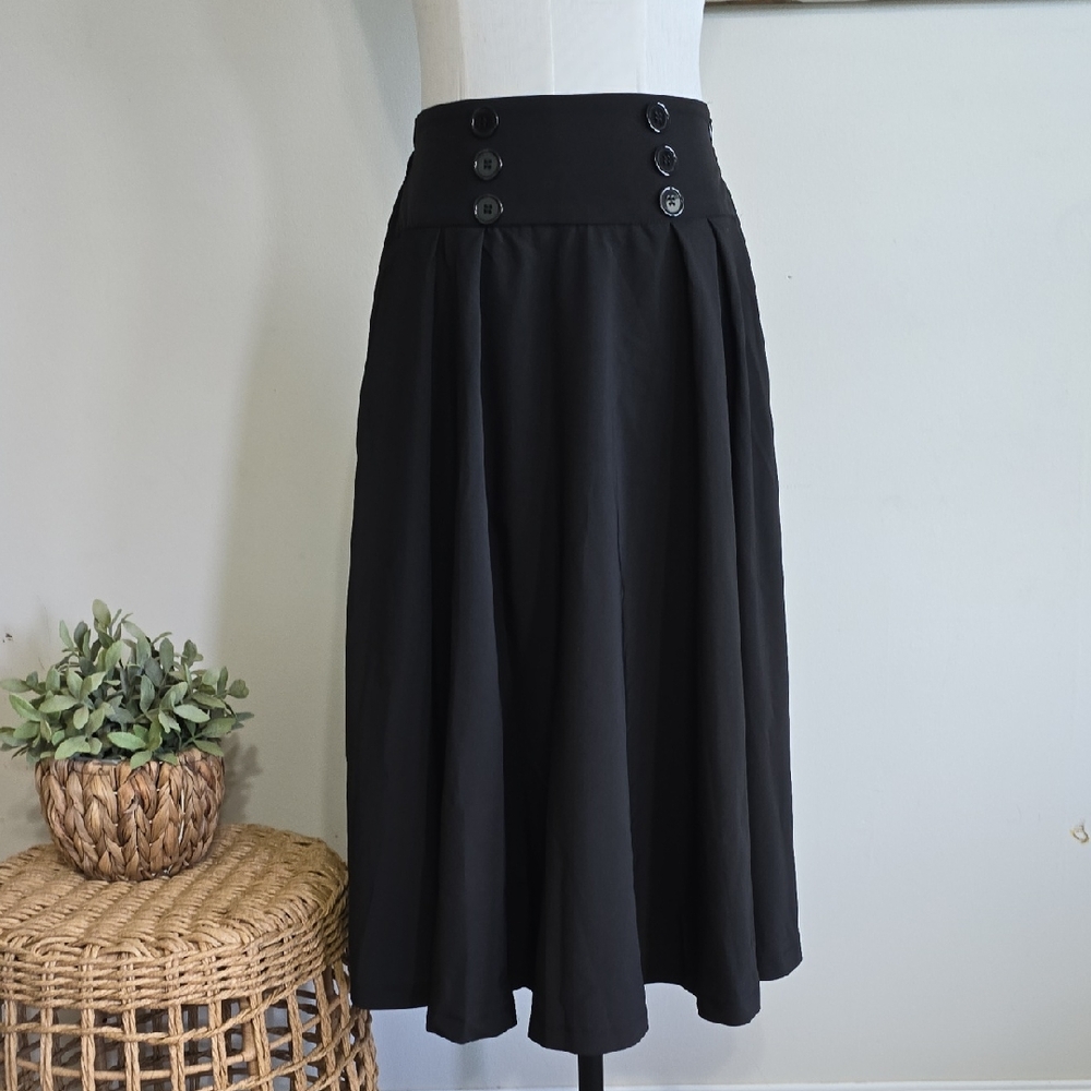 NWT Pleated Buttons Elastic, High Waist Swing A- Line Skirt With Pockets Sz S